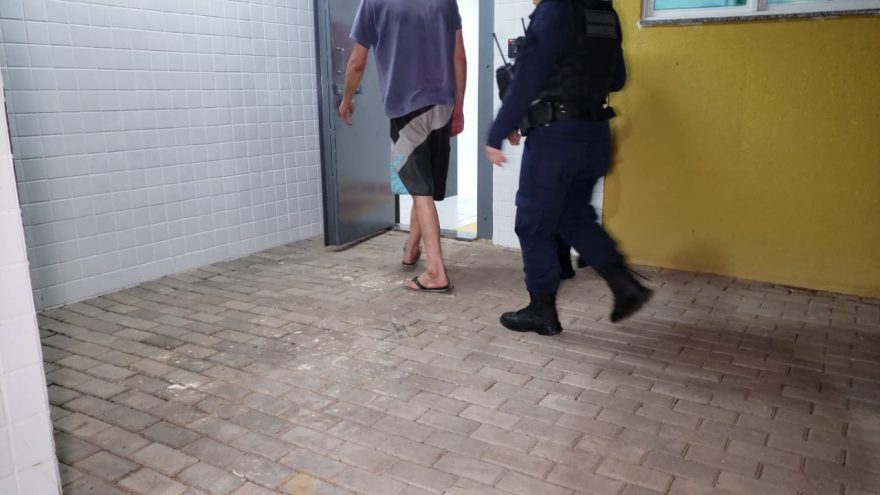 Filha acusa pai de agressão e caso vai parar na delegacia