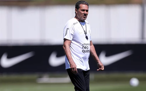 Para jogar no Corinthians, Renato Augusto recusou a Champions League