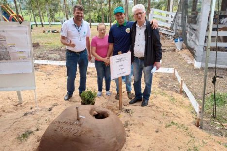 Feiras do agro são oportunidade para aprimorar tecnologia no campo, diz secretário