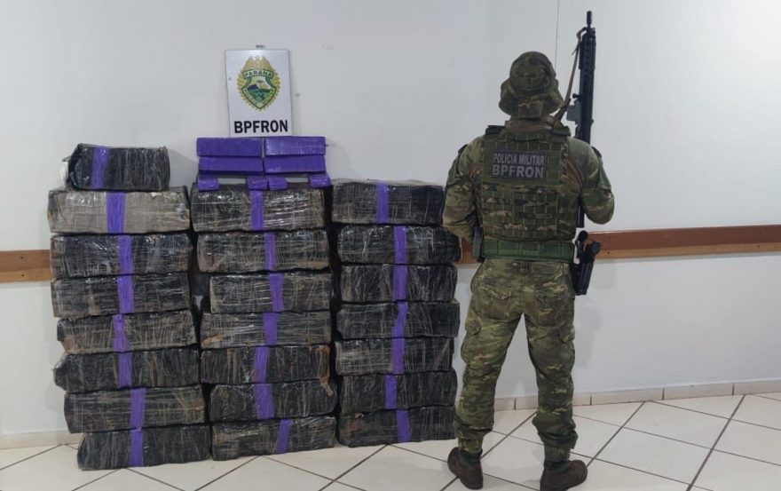 BPFron apreende 454 quilos de maconha em Umuarama