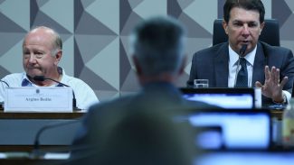 Suspeito de bancar atos golpistas, empresário fica em silêncio na CPMI Suspeito de bancar atos golpistas, empresário fica em silêncio na CPMI