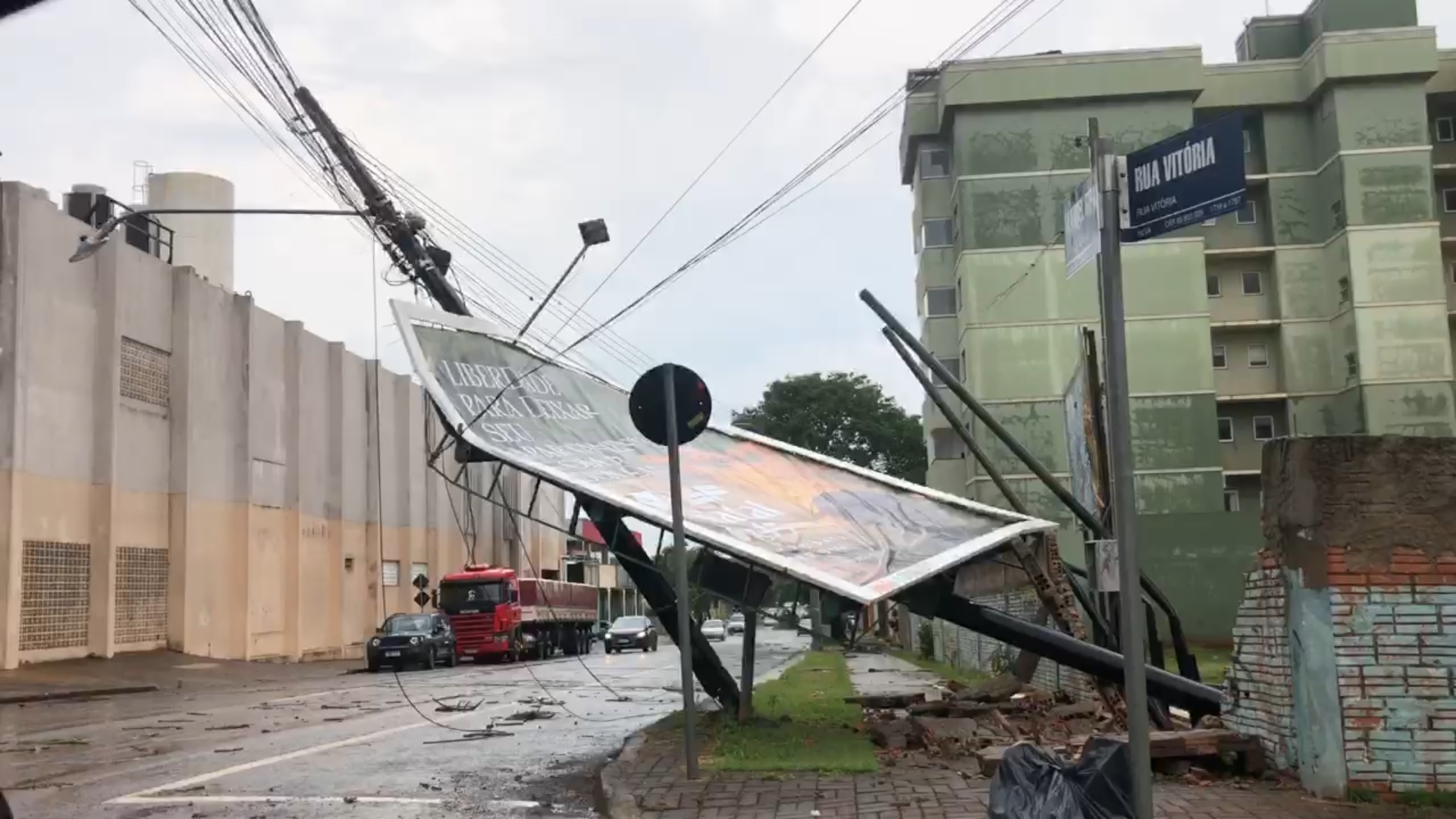 Defesa Civil de Cascavel segue com trabalhos de rescaldo do tornado