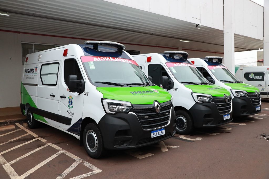 Três novas ambulâncias reforçam a frota da Saúde em Cascavel