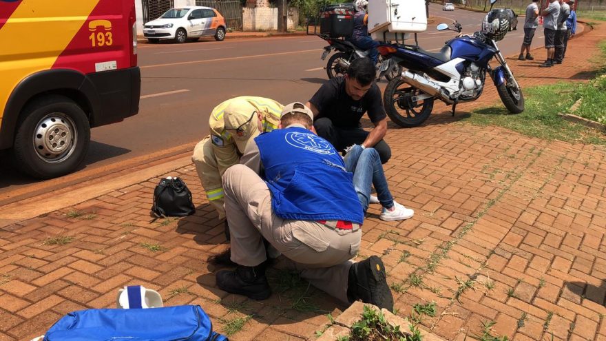 Mulher fica ferida ao cair de motocicleta no Bairro Brasmadeira