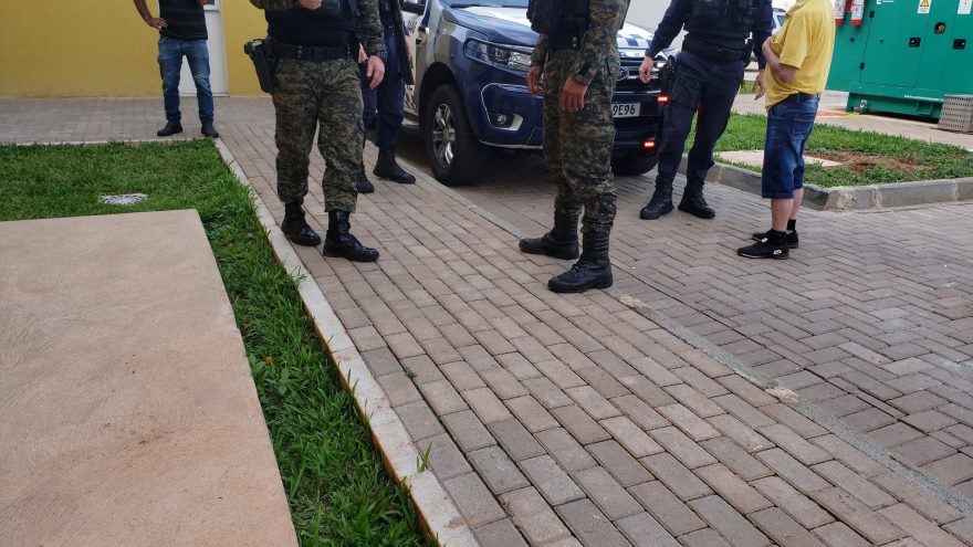 Dois são encaminhados para a Delegacia Cidadã após briga no Periolo