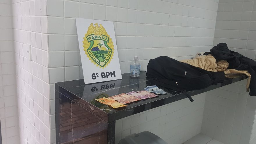 Homem é detido pela Polícia Militar após realizar furto em loja de suplementos no Centro