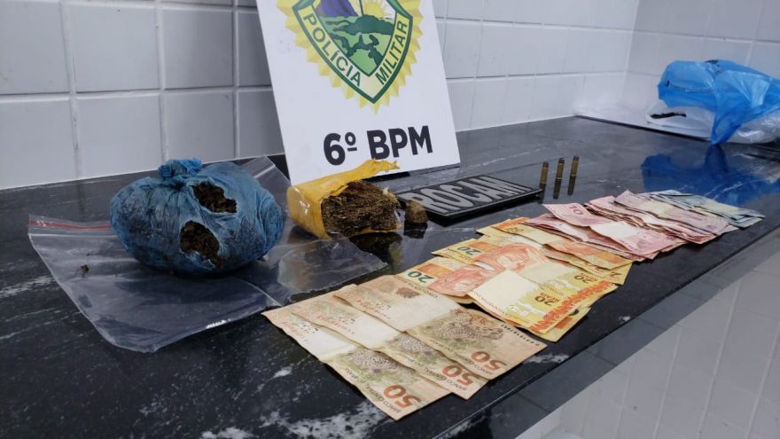 Adolescente é aprendido com munições e meio quilo de maconha no Cascavel Velho