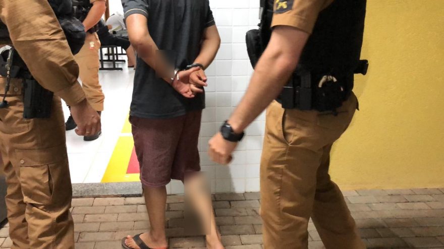 Jovem é preso após furtar Honda CG laranja em Matelândia