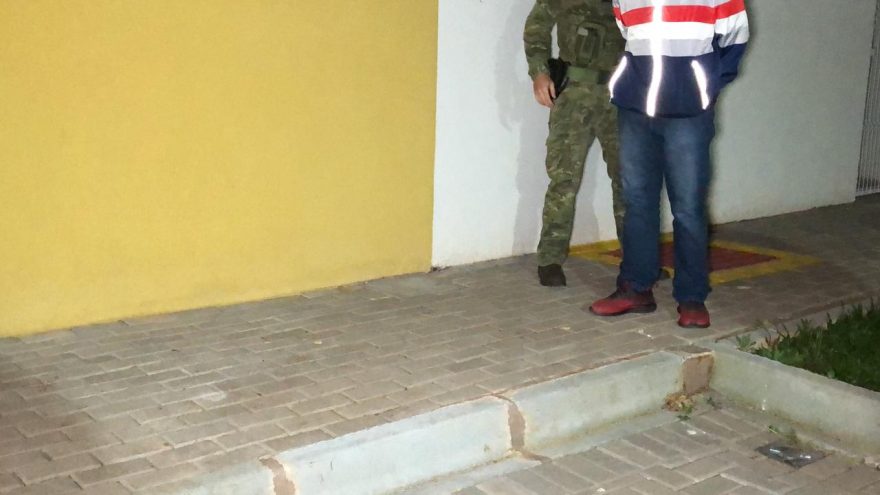 Férias interrompidas: jovem é preso com maconha, capulho e haxixe em ônibus que ia para a praia