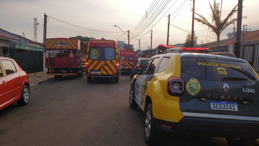 Colegas de trabalho se envolvem em briga e acabam feridos por arma branca no Santa Felicidade