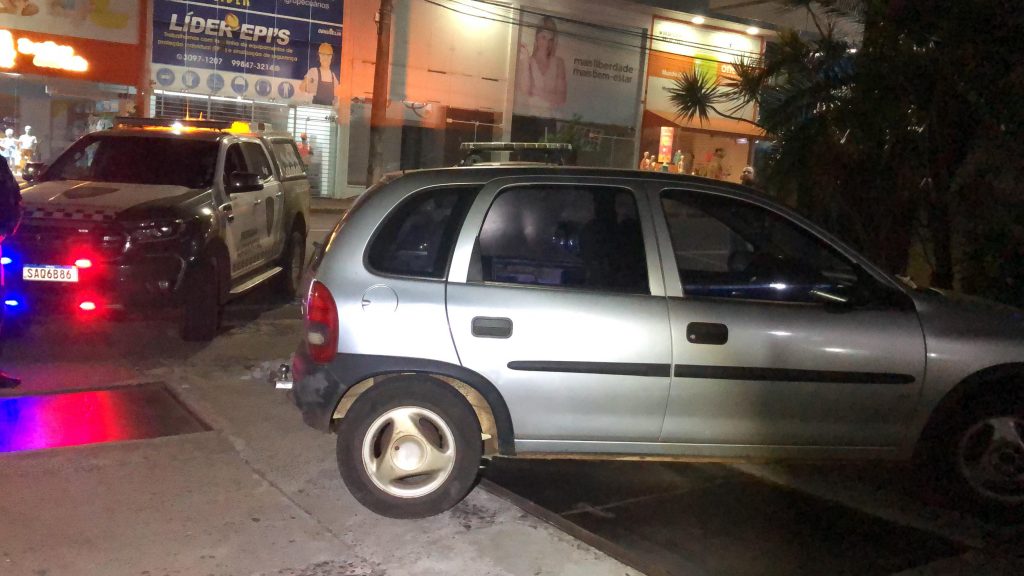 GM recupera Corsa furtado uma hora após o crime em Cascavel