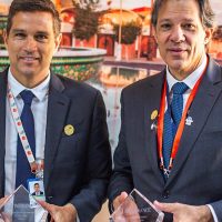 Imagem referente a Haddad e Campos Neto recebem prêmio de publicação internacional