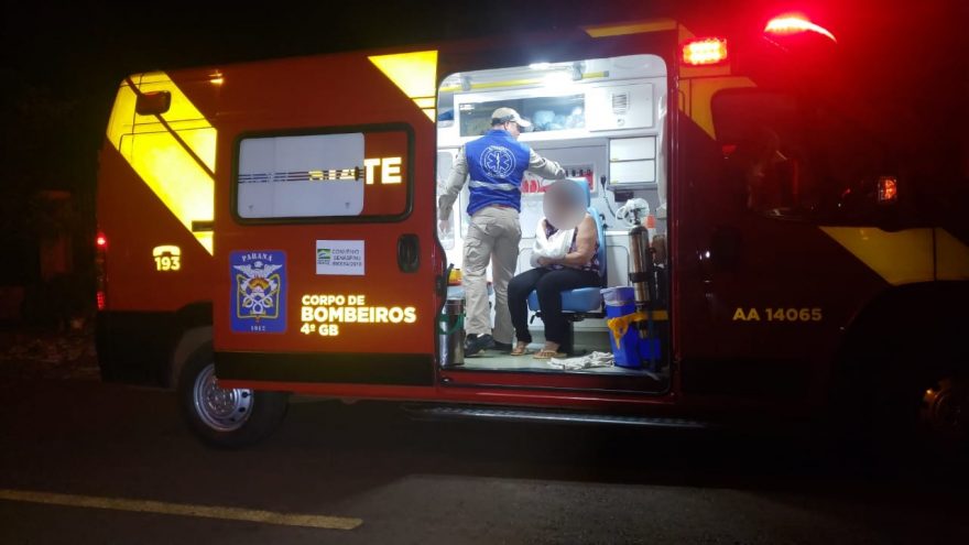 Idosa fica ferida ao ser atingida por portão no Periolo