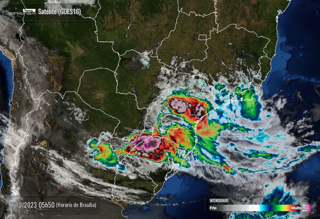 Previsão de chuva para terça-feira em Cascavel com máxima de 27ºC
