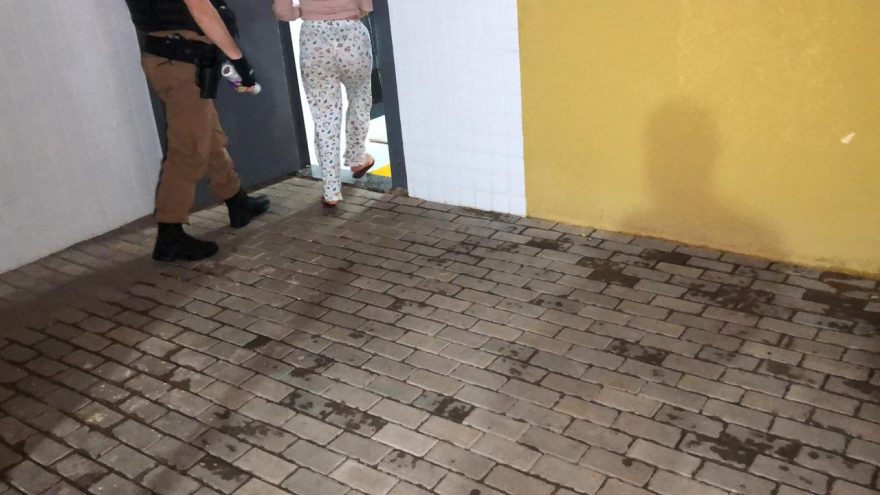 Mulher é presa com drogas em Boa Vista da Aparecida