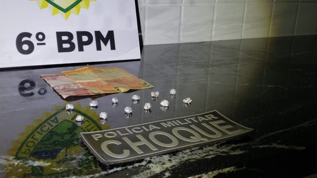 Choque detém idoso em posse de pedras de crack prontas para o comércio no bairro 14 de Novembro