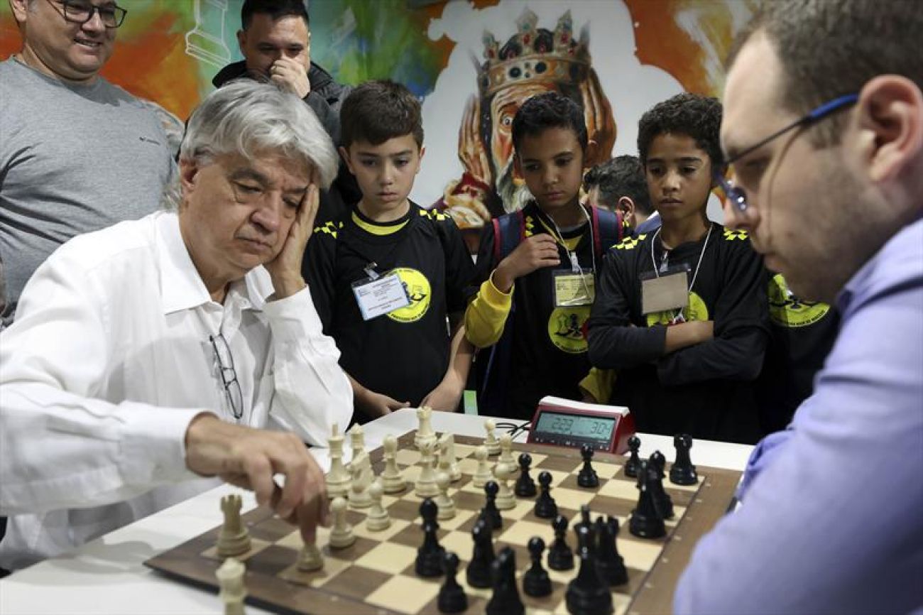 Clube de Xadrez Erbo Stenzel - Espaços Culturais - Fundação Cultural de  Curitiba