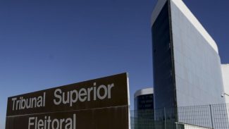TSE aprova regras para restringir live eleitoral em residência oficial