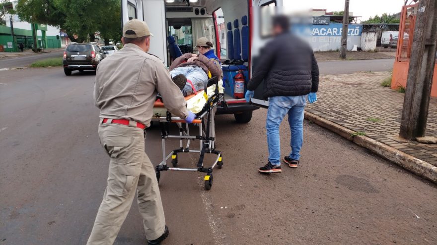 Motociclista fica ferido em colisão com Fiat Pálio no bairro Alto Alegre