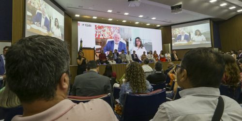 Bolsa Família completa 20 anos alcançando 21,45 milhões de famílias