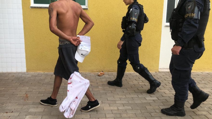 Homem foge de bloqueio policial, atropela criança mas acaba detido pela GM