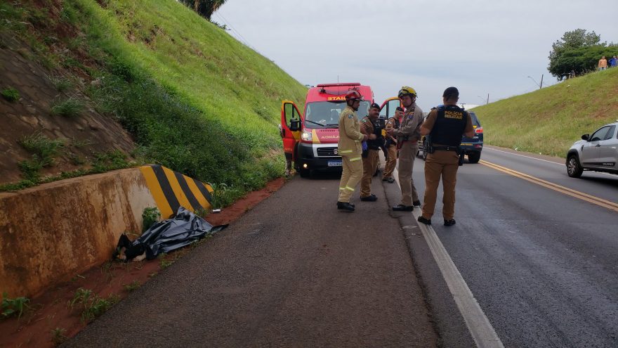 Mulher morre ao se jogar do Viaduto Carelli