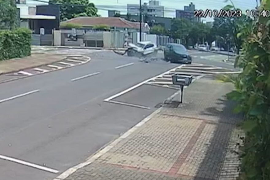Mais do mesmo: esquina das ruas Mal. Rondon e Maranhão é palco constante de acidentes