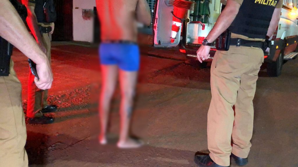 De cueca sobre telhados de casas, homem com desilusão amorosa mobiliza PM e Samu no Cancelli