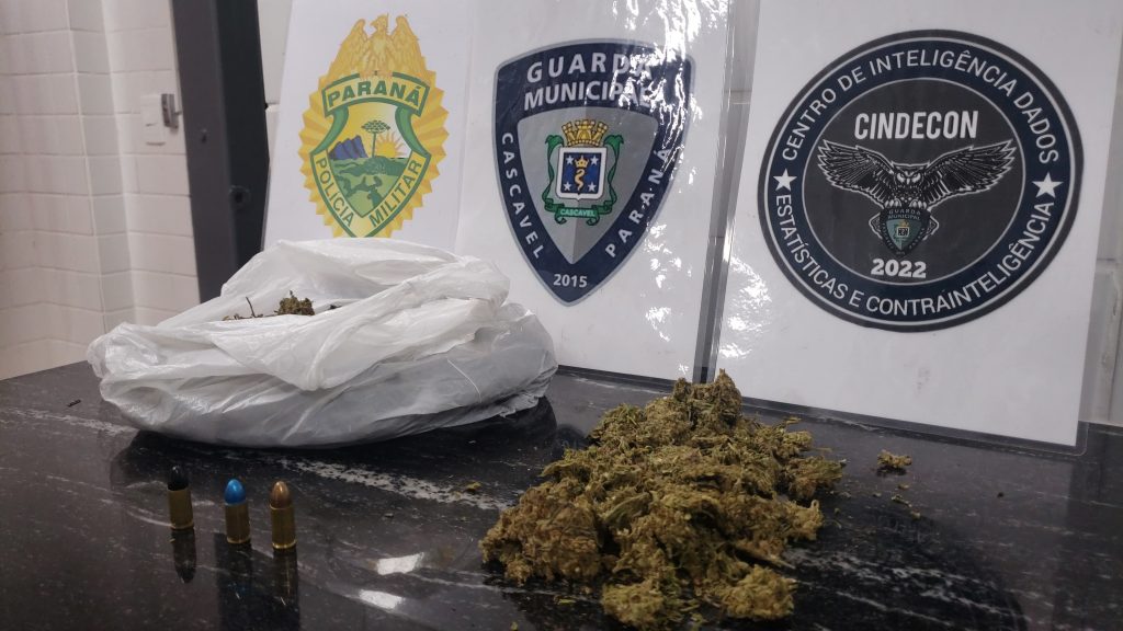Ação conjunta apreende maconha e munições na residência de envolvido no roubo do I30