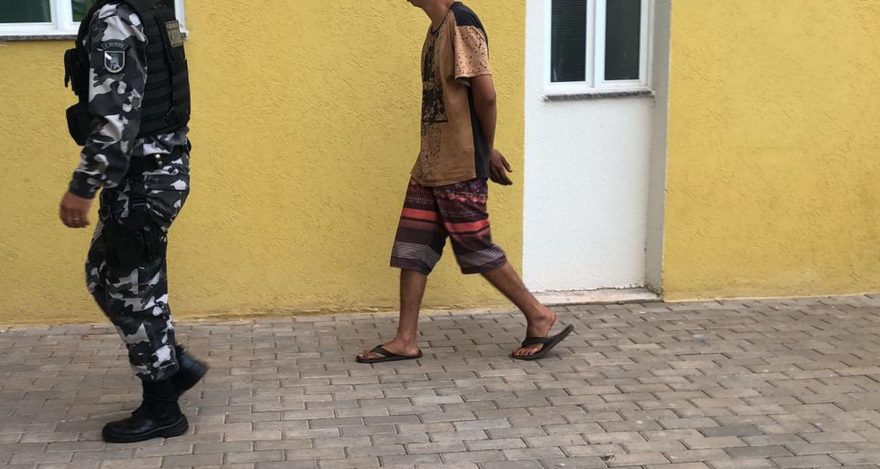 Choque prende homem com maconha em Cascavel