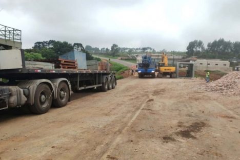 Recuperação emergencial de rodovia em Jaguariaíva entra em nova etapa Imagem referente a Recuperação emergencial de rodovia em Jaguariaíva entra em nova etapa