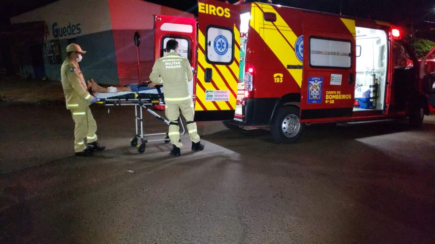 Em surto, homem passeia por telhados e acaba ferido após forro ceder no bairro Floresta