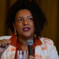 Deputada Renata Souza da Alerj denuncia racismo em plataformas de IA Imagem referente a Deputada Renata Souza da Alerj denuncia racismo em plataformas de IA