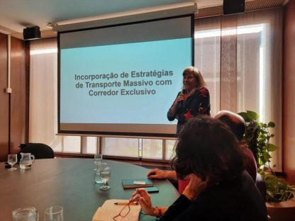 Curitiba apresenta em Brasília boas práticas para a redução de acidentes no trânsito Imagem referente a Curitiba apresenta em Brasília boas práticas para a redução de acidentes no trânsito