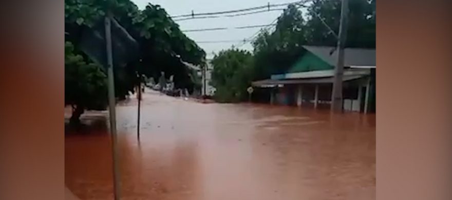 Instabilidade avança provocando alagamentos em vários pontos do Estado; veja imagens