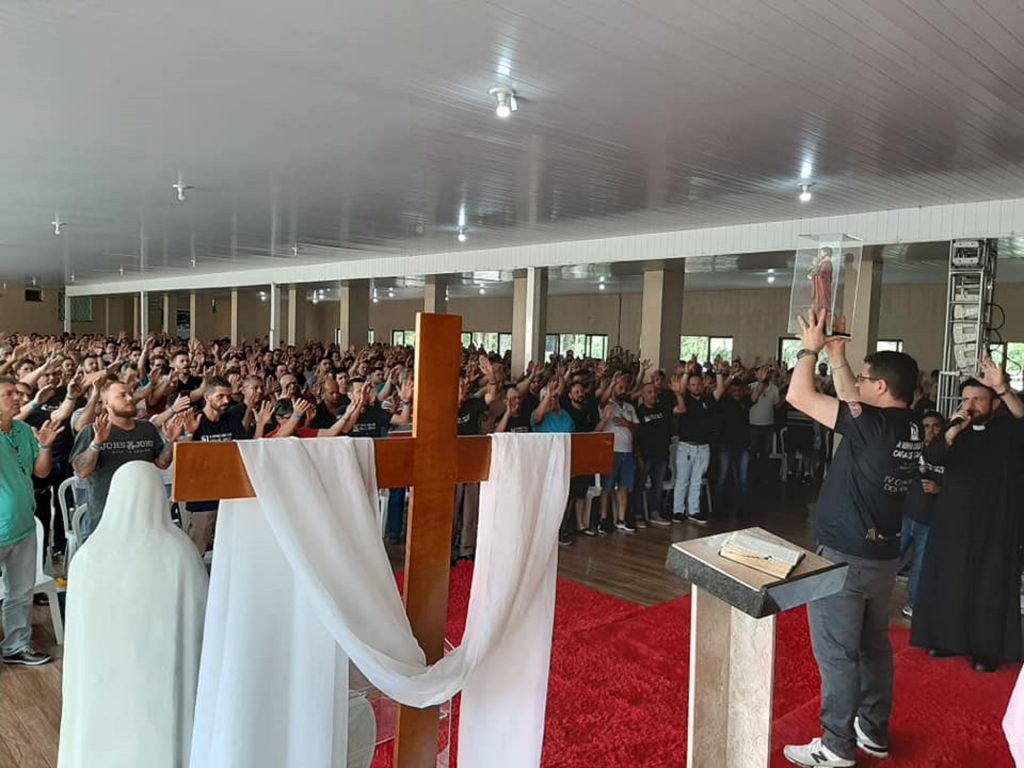 Homens terão dia especial de adoração ao Senhor neste domingo