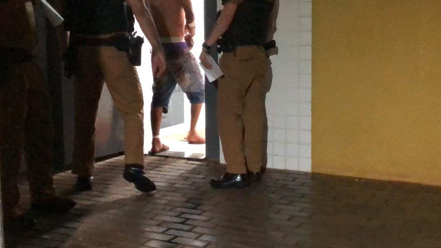 Homem esfaqueado e irmãs prestam depoimento na Delegacia