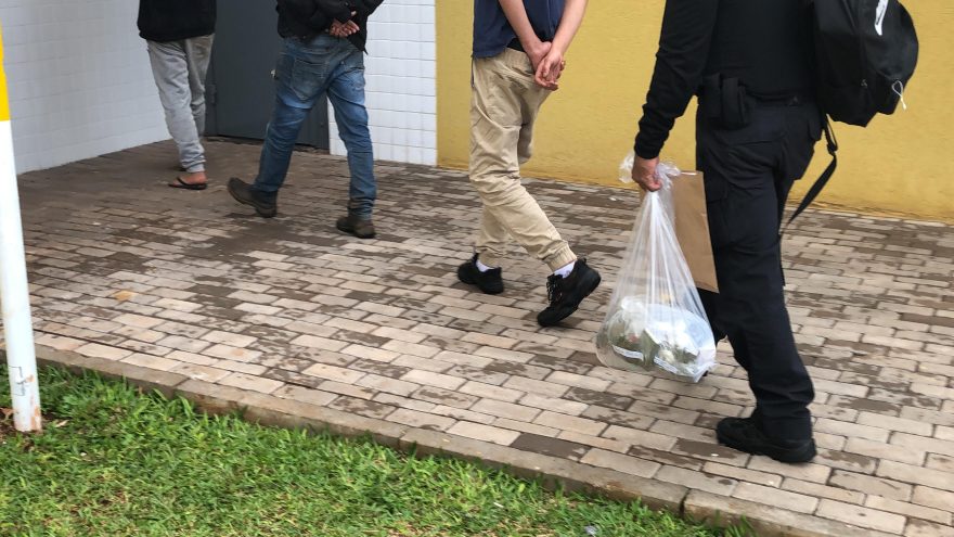 Três são detidos em operação do GDE e da DH no Universitário