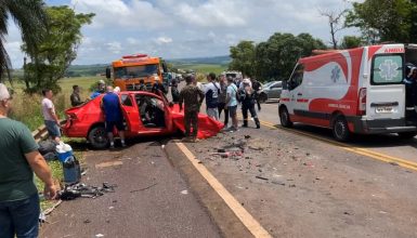 Imagem referente a Rodovia é interditada após grave acidente com vítimas na BR-369, em Nova Aurora