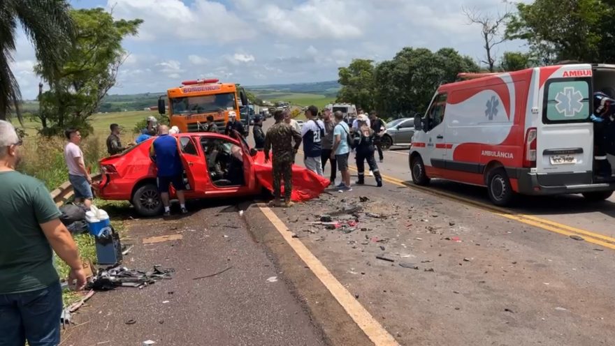 Rodovia é interditada após grave acidente com vítimas na BR-369, em Nova Aurora