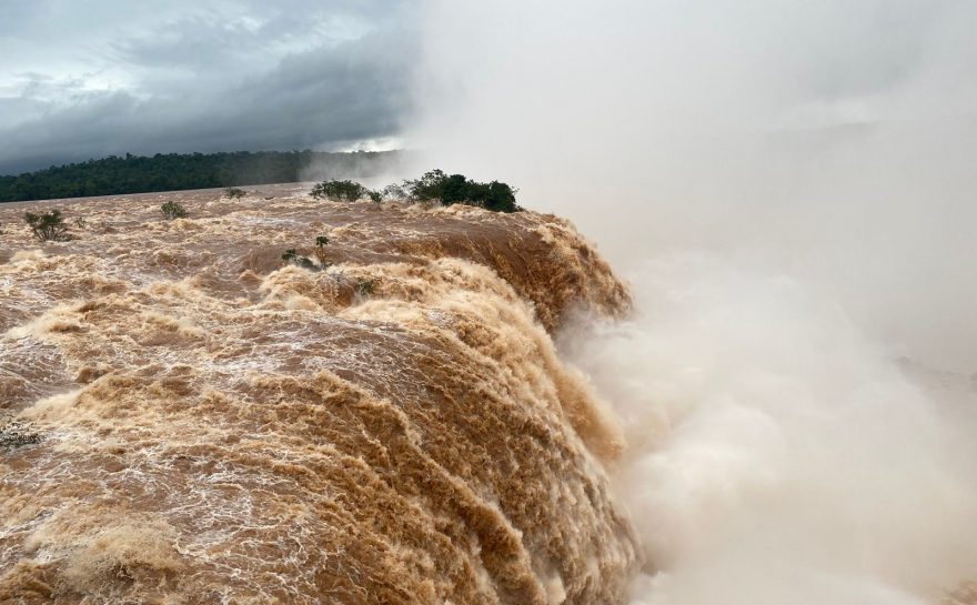 Vazão d’água nas Cataratas está em 14 milhões de litros por segundo
