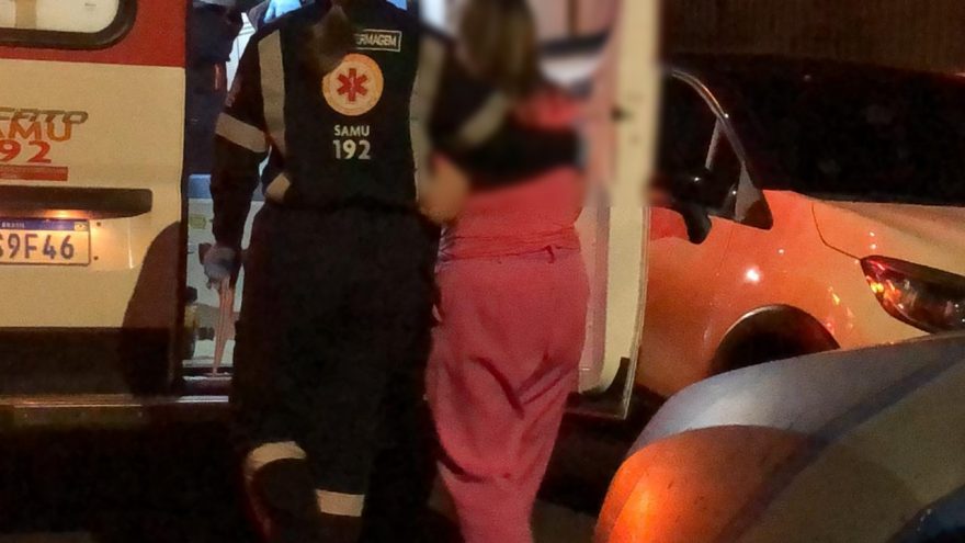 Mulher em surto é atendida pelo Samu no Pioneiros