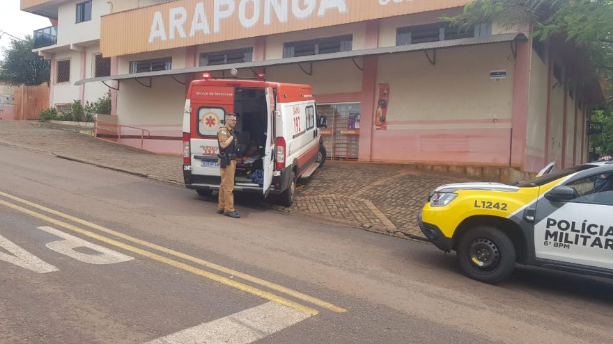 Adolescente fica ferido em briga com o irmão e com o padrasto no Santa Felicidade