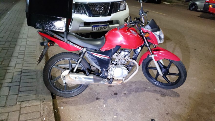 No fim do serviço, entregador se envolve em acidente no Bairro Universitário