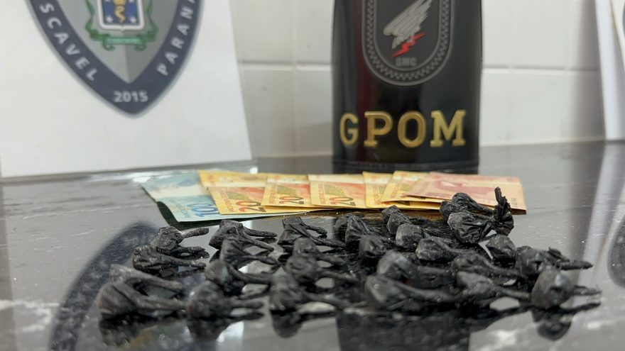 Jovem de 22 anos é detido com várias buchas de cocaína no Ecopark