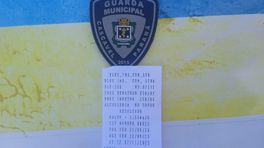 Motorista envolvido em acidente é preso por embriaguez ao volante