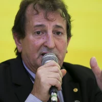 Câmara debate direito de crianças e adolescentes a ambientes saudáveis