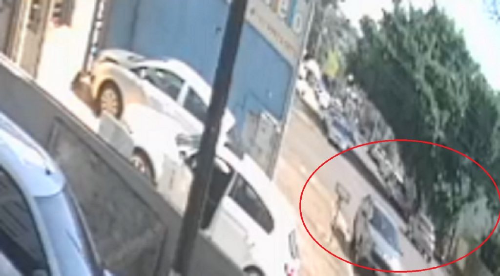 Câmera flagra mulher sendo atropelada por Sandero