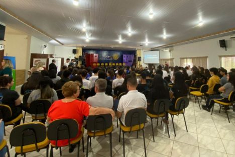 Mais de 300 pessoas participam de semana sobre conscientização fiscal e tributária