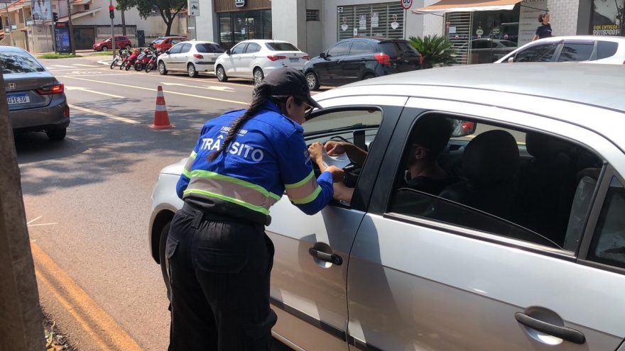 Novas regras para os motoristas de aplicativos começam a valer a partir do dia 18 de novembro